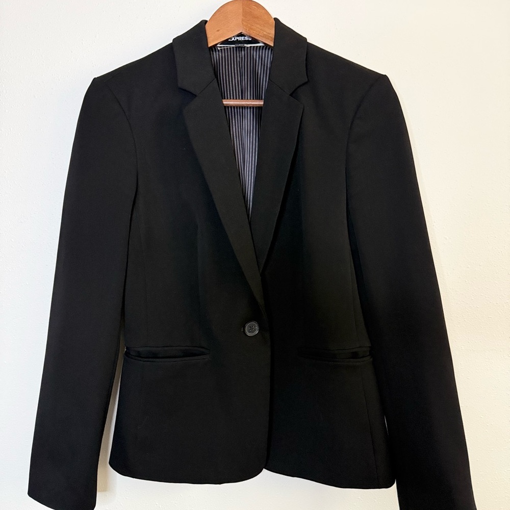 Express Black One Button Tailored Stretch Blazer Women’s Size 8
